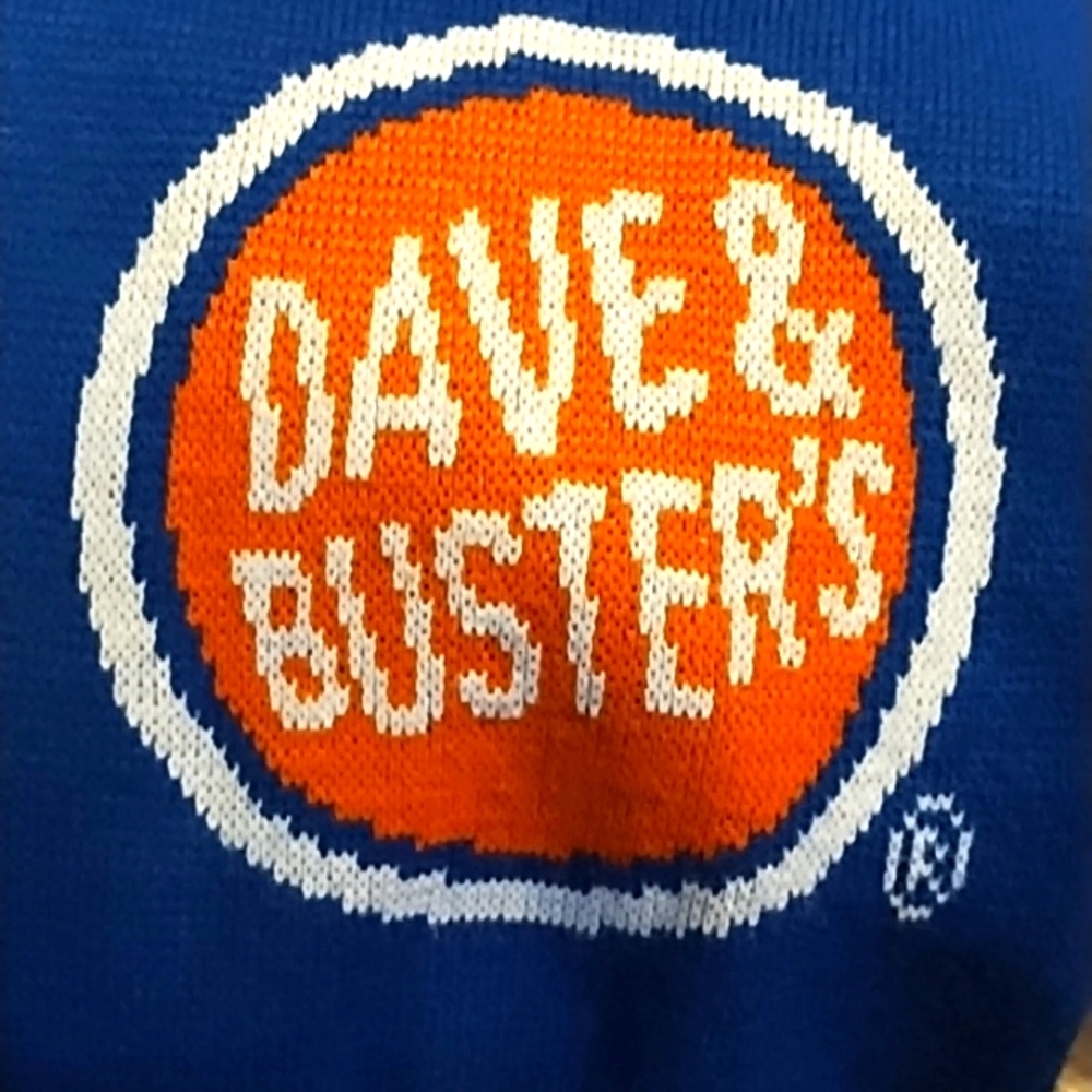 DAVE & BUSTERS Sports Bar Logo Scarf